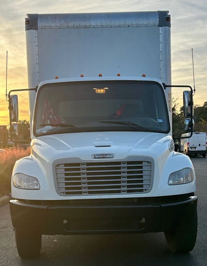RV LOGISTICS LLC truck
